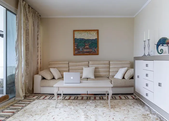 Apartment En Aquamarina